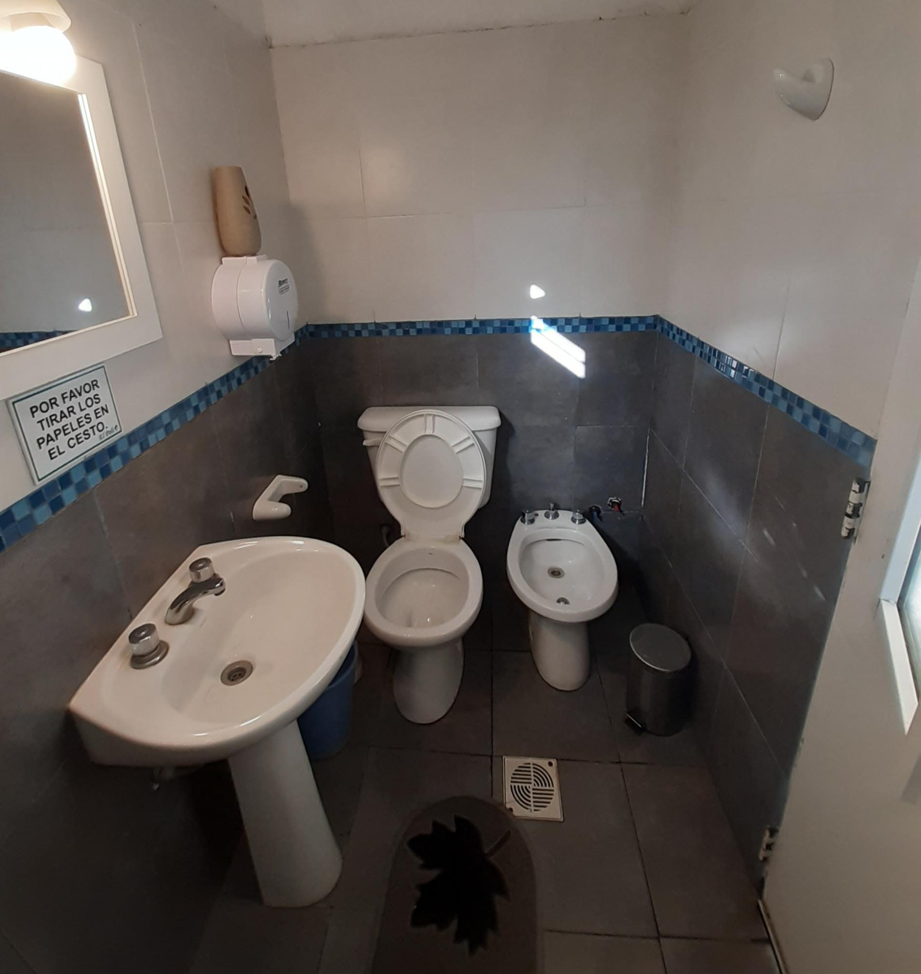 Baño exterior sector pileta